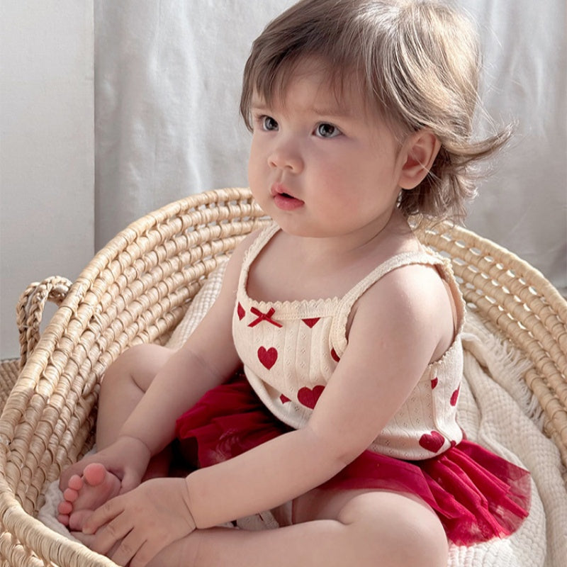 【BABY】夏新作 北欧風ハート、蝶結び柄キャミロンパースSKO71513