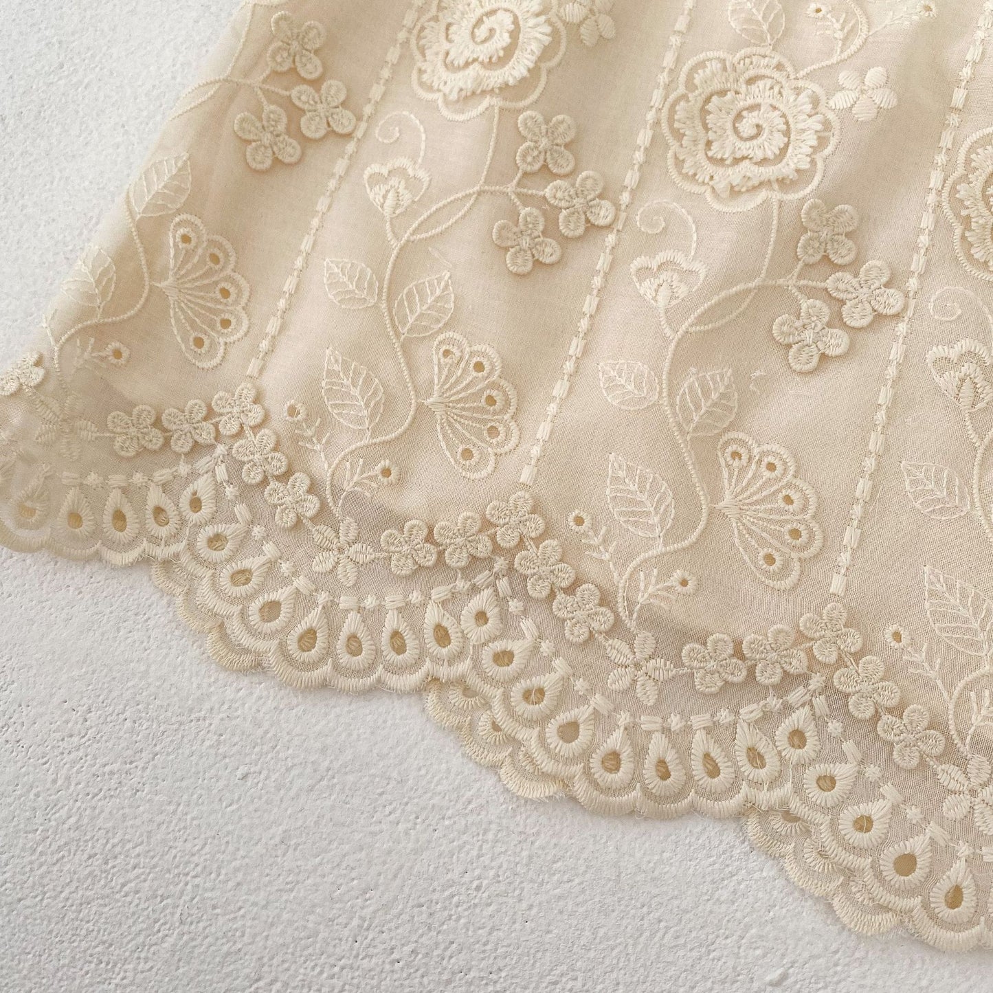 【BABY&KID】夏新作 立体花刺繍半袖ワンピースSK063107