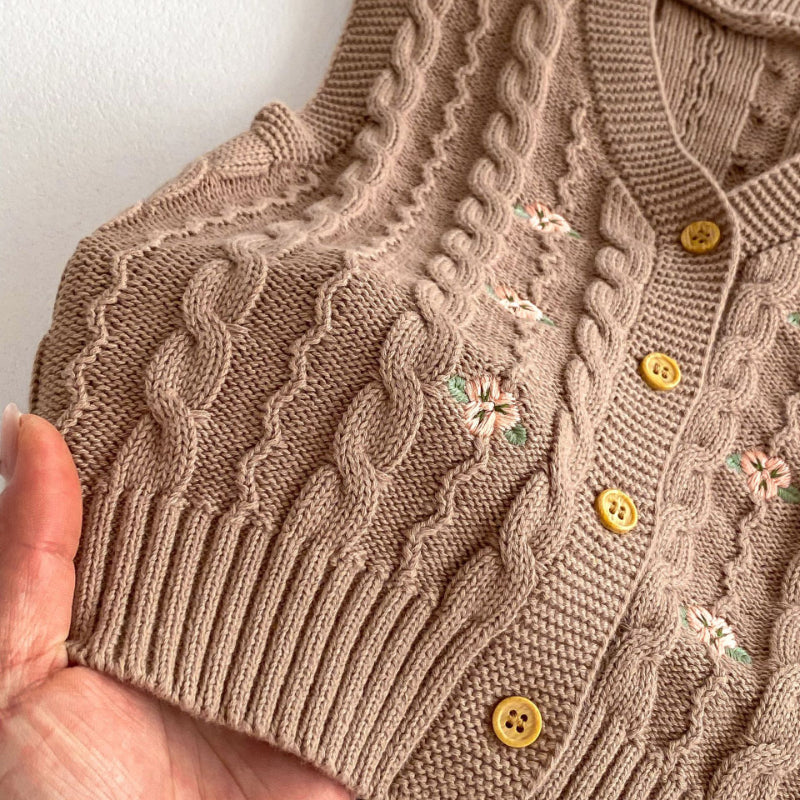 【BABY&KID】レトロ刺繍ニットベストSK092912