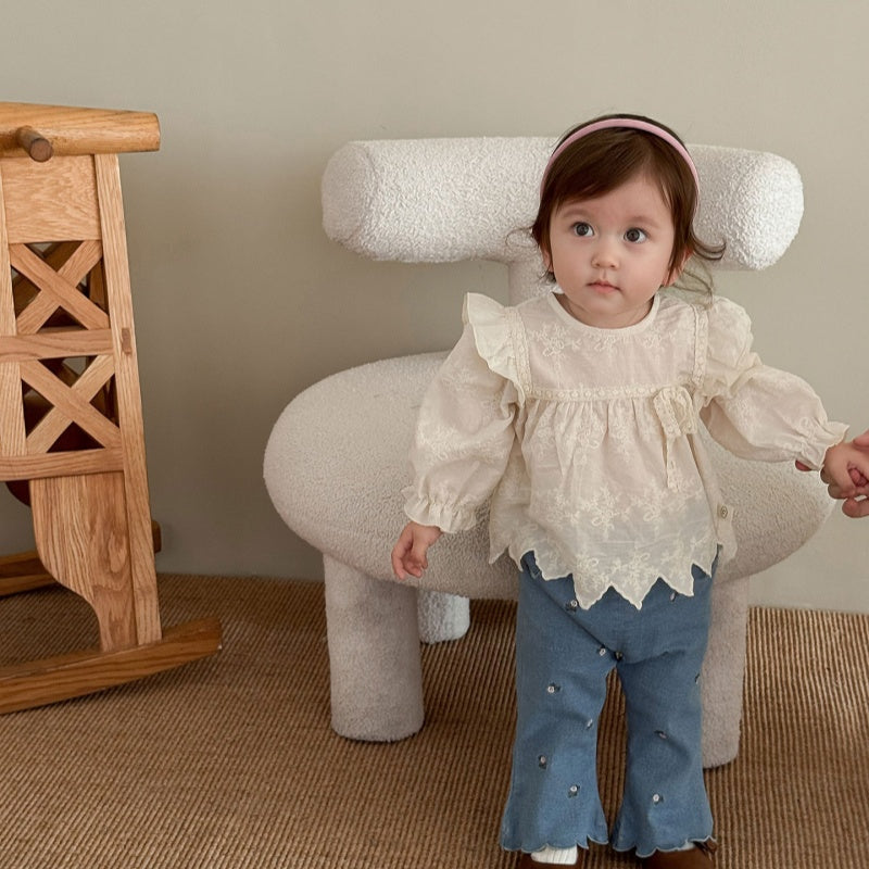【BABY&KID】おしゃれフリルブラウス、刺繍デニムフレアパンツSK100317