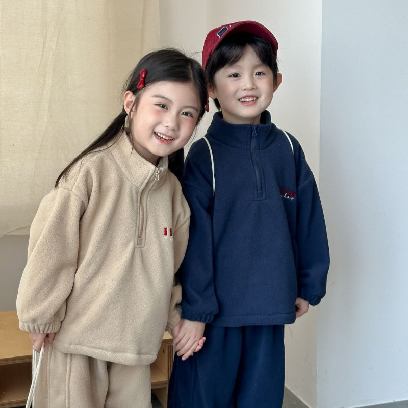 【BABY&KID】冬新作 ハイネック英字ロゴフリースセットアップSK102033