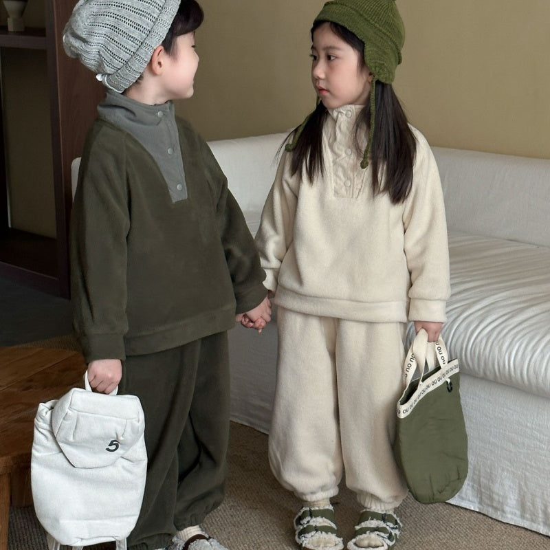 【BABY&KID】冬新作 裏起毛ハイネックセットアップSK102026