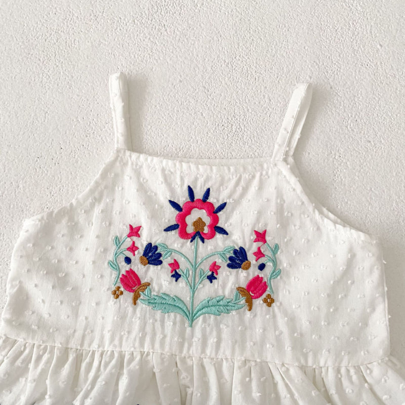 【BABY&KID】夏新作 フラワー刺繍キャミセットアップSK081608