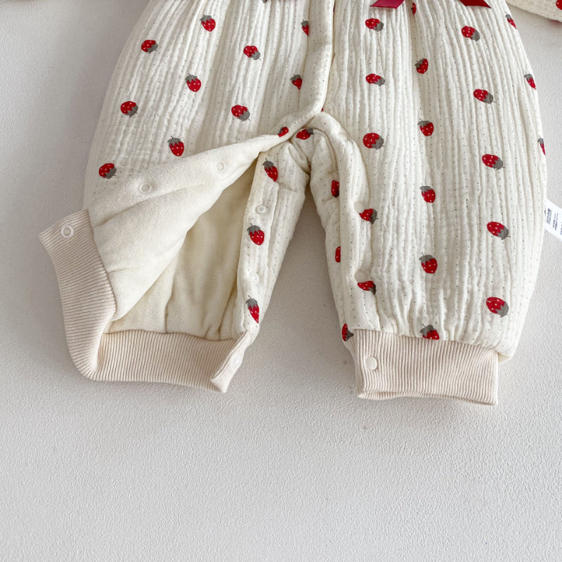 【BABY】冬新作いちご柄レース襟カバーオールSK102710