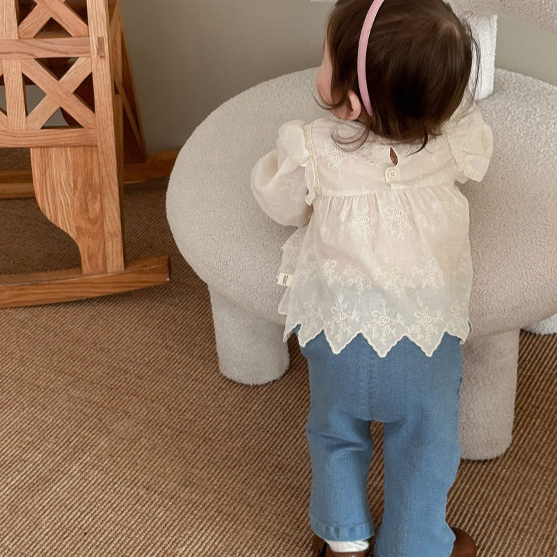 【BABY&KID】おしゃれフリルブラウス、刺繍デニムフレアパンツSK100317