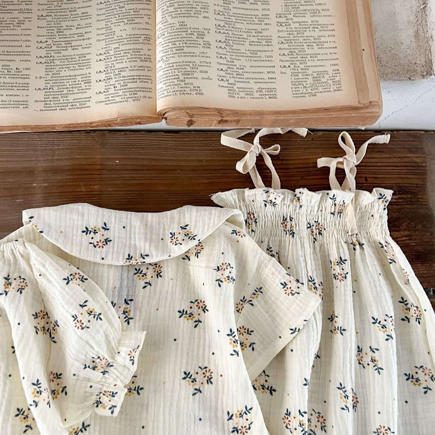 【BABY】コットン花柄半袖ロンパース、キャミロンパース、トップスセット、サロペットSK062112