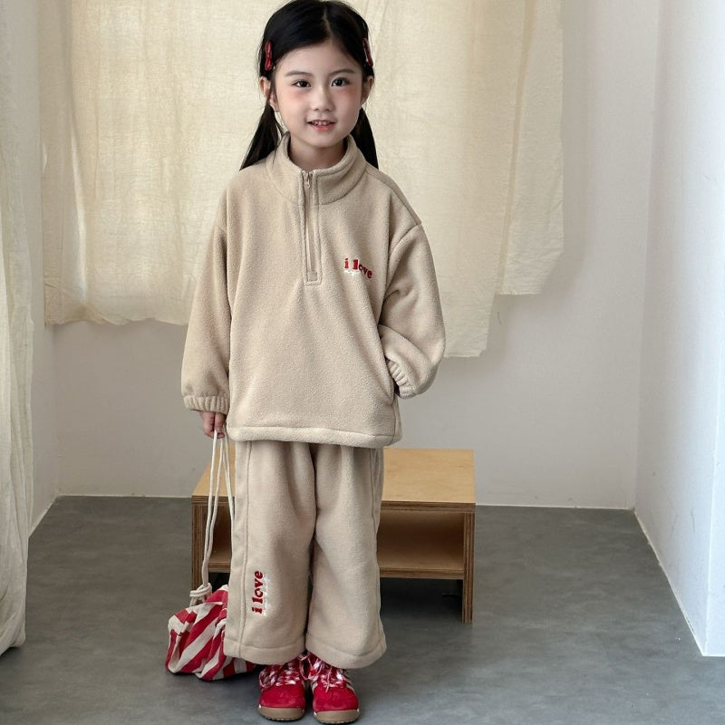 【BABY&KID】冬新作 ハイネック英字ロゴフリースセットアップSK102033