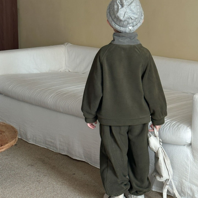 【BABY&KID】冬新作 裏起毛ハイネックセットアップSK102026