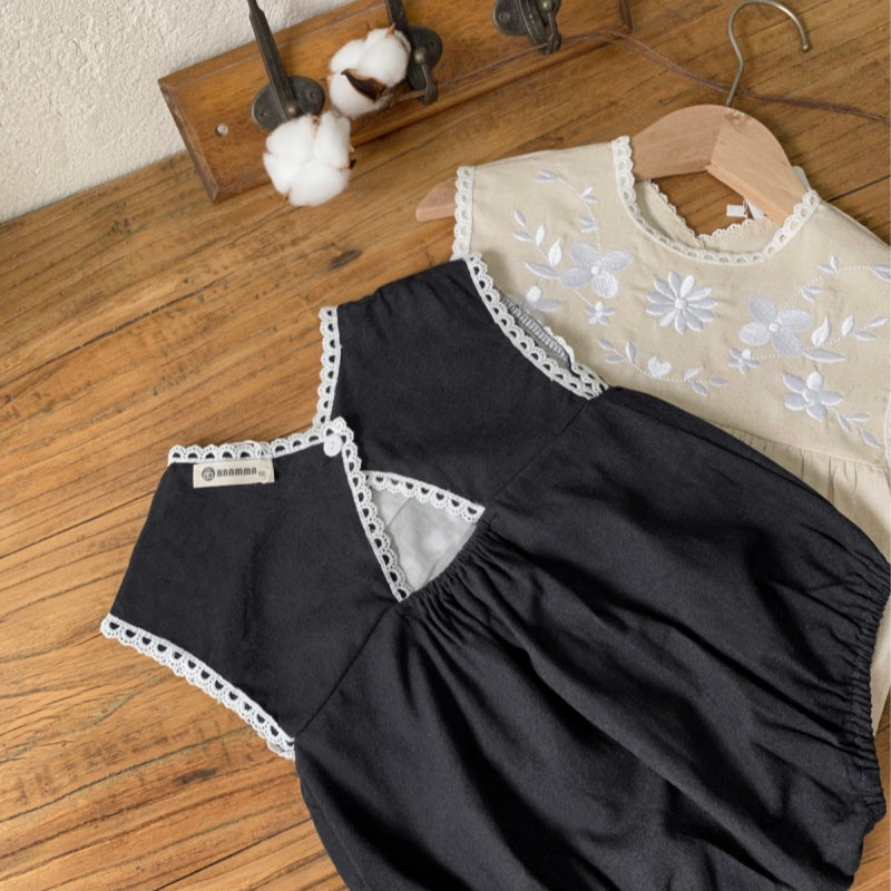 【BABY】夏新作 綿麻フラワー刺繍ロンパースSK091115