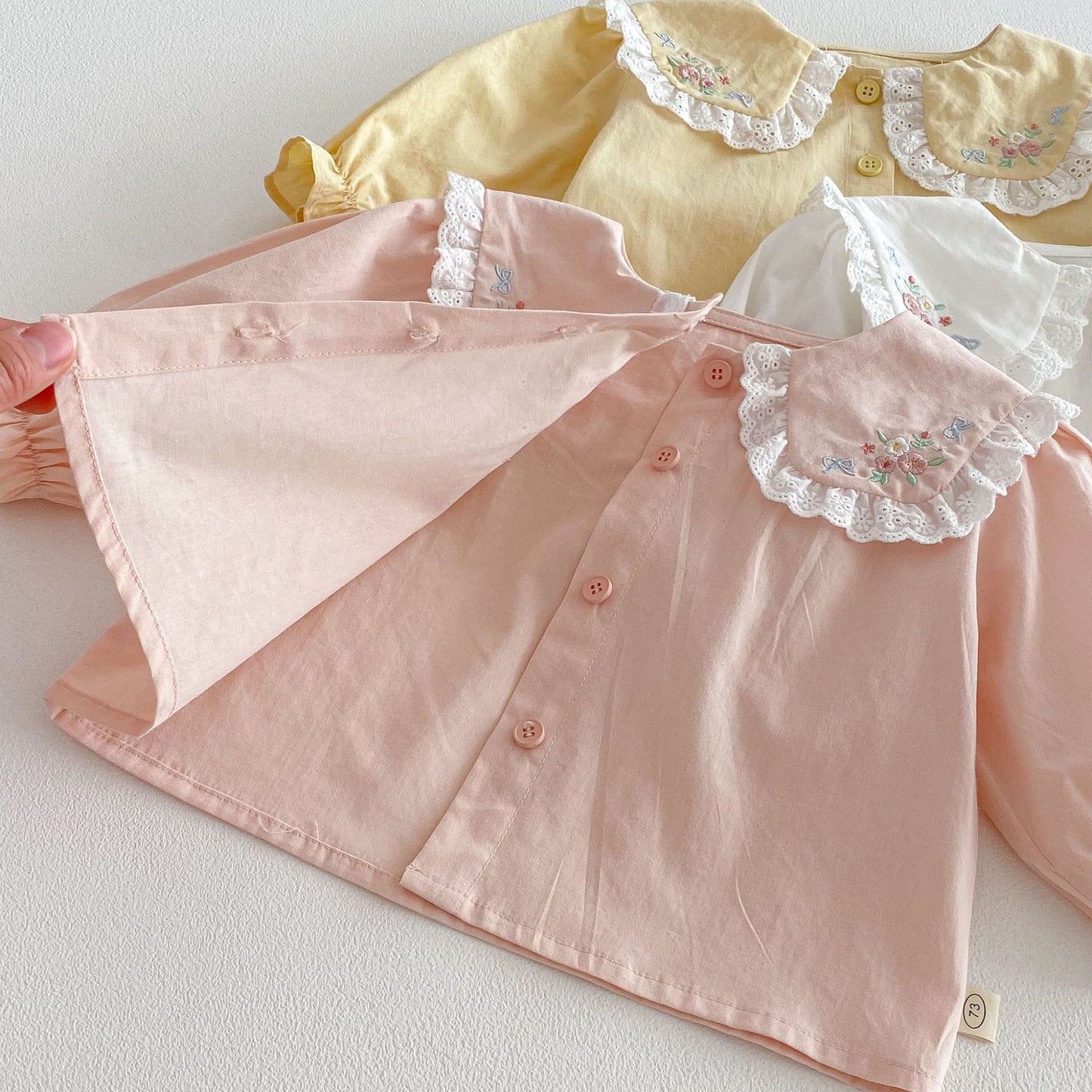【BABY&KID】レース小花柄ドールカラーシャツSK103509