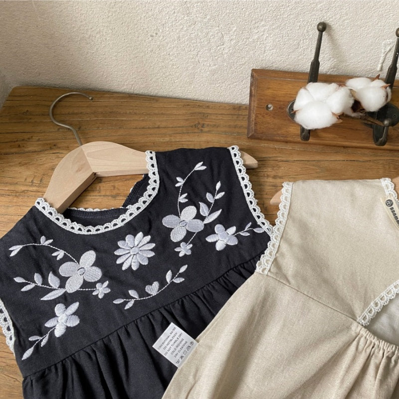 【BABY】夏新作 綿麻フラワー刺繍ロンパースSK091115