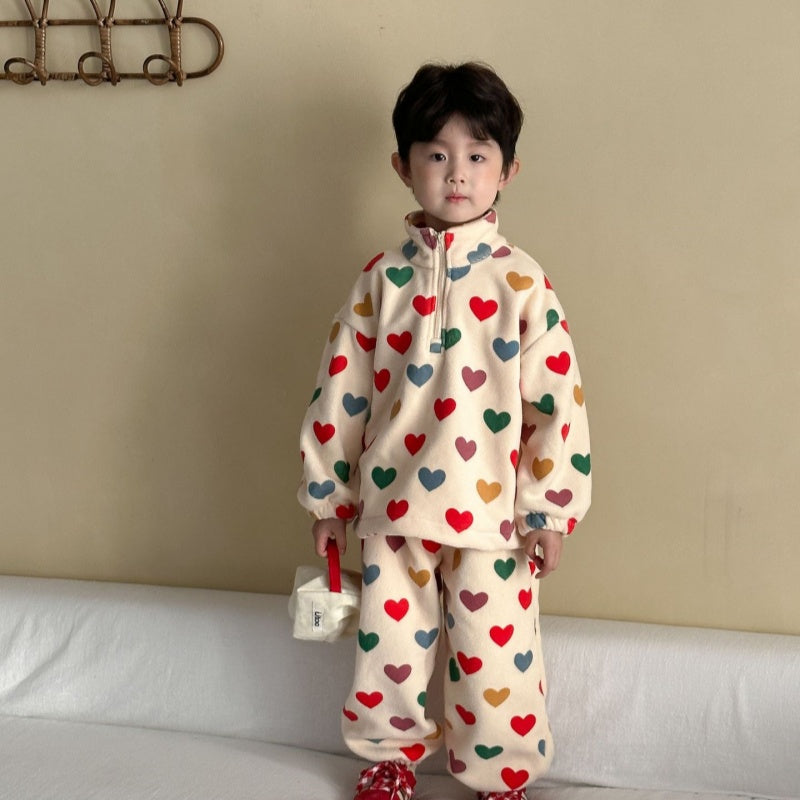 【BABY&KID】冬新作 ハート&いちご柄フリースセットアップSK102032