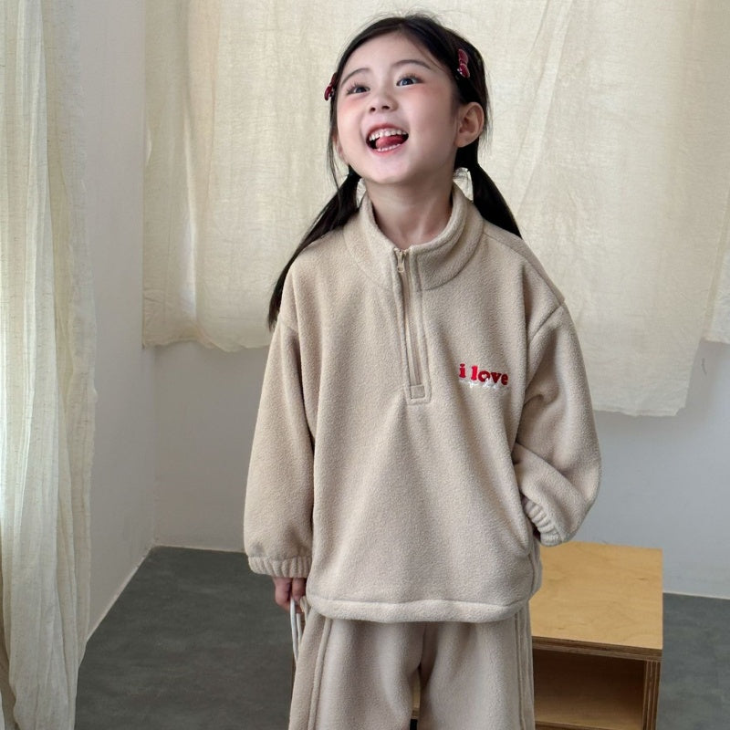 【BABY&KID】冬新作 ハイネック英字ロゴフリースセットアップSK102033