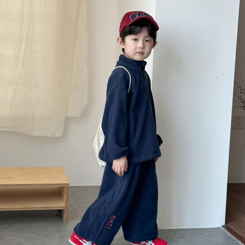 【BABY&KID】冬新作 ハイネック英字ロゴフリースセットアップSK102033