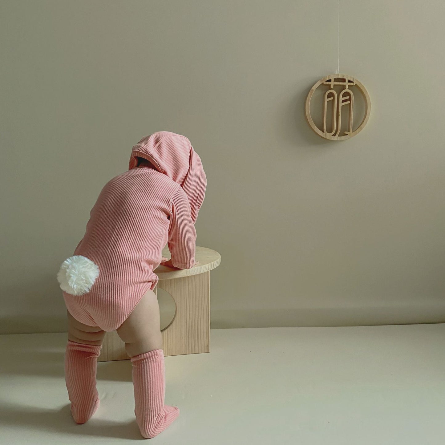 【BABY】ウサギ耳帽子付け純色綿製ロンパースセット2色SK11362