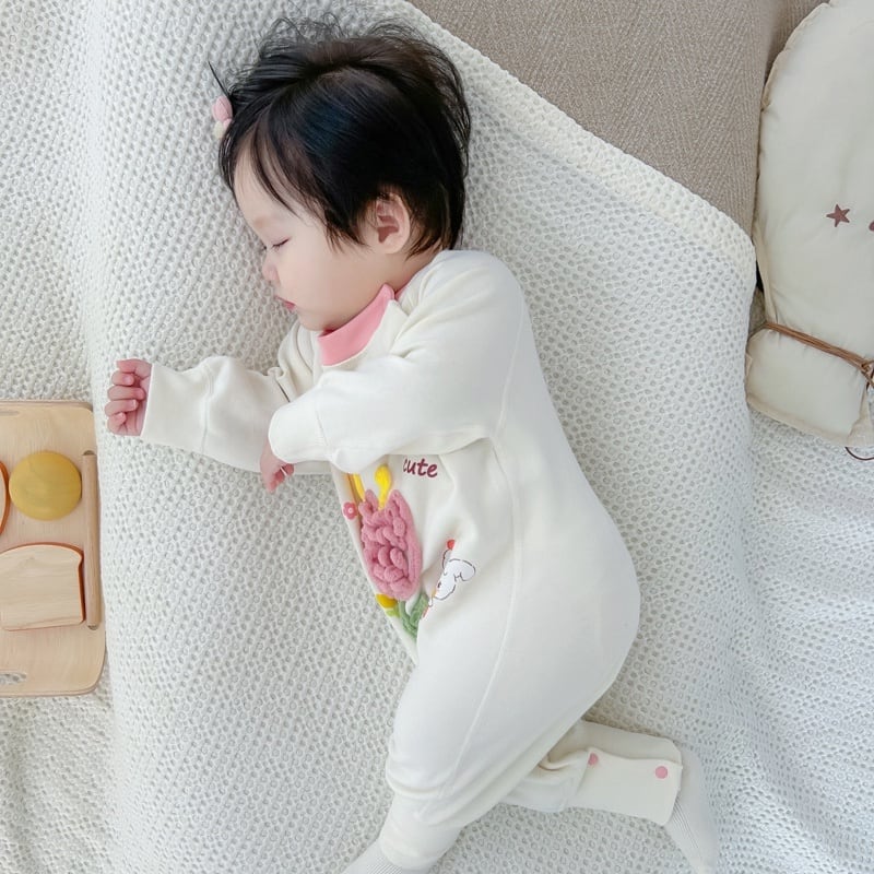 【BABY】可愛いツリー、チューリップ柄ロンパースSK051607