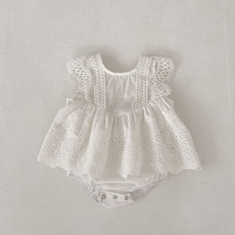 【BABY】夏新作 アイレット刺繍ロンパースSK010222