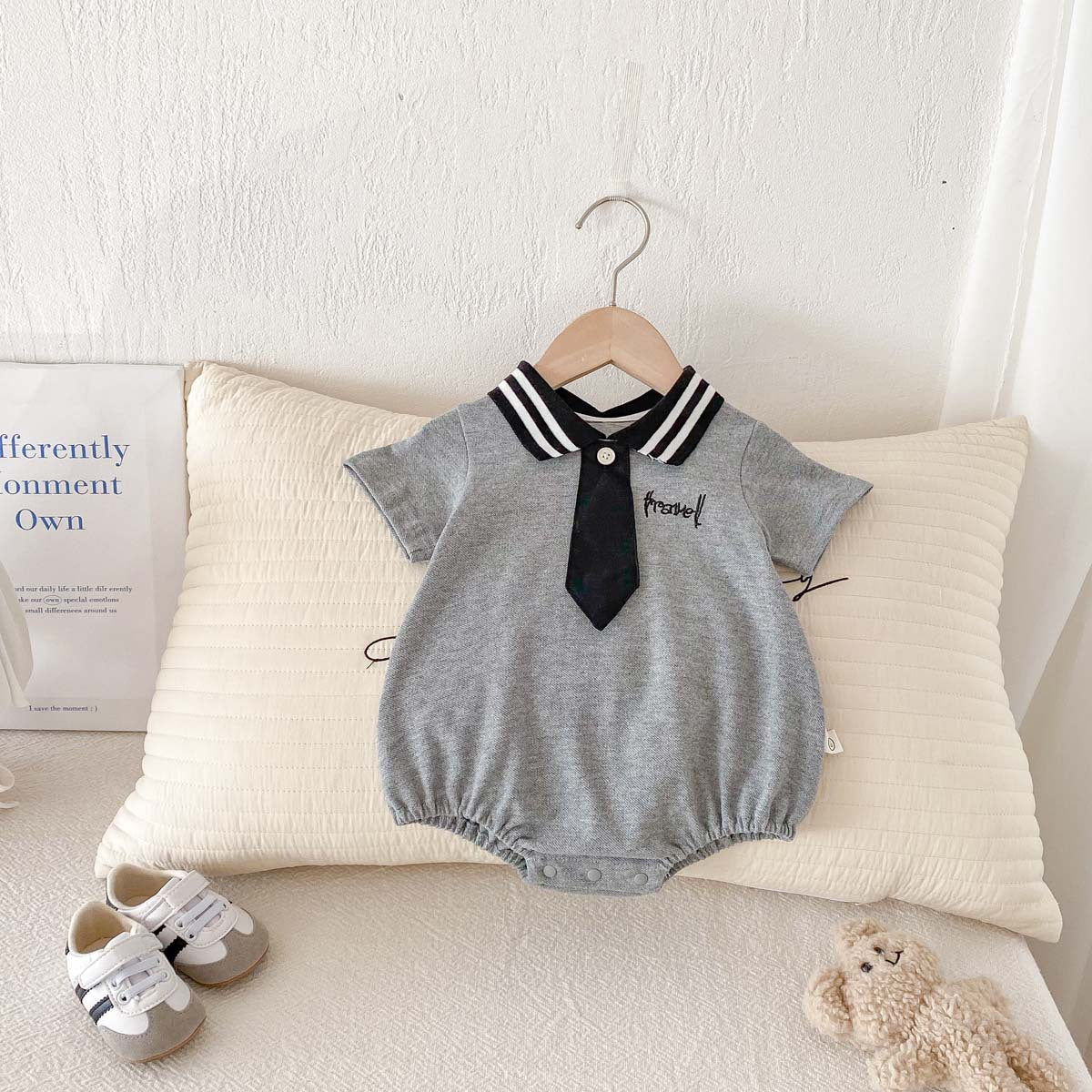 【BABY】夏新作 POLO刺繍ネクタイロンパースSK062718