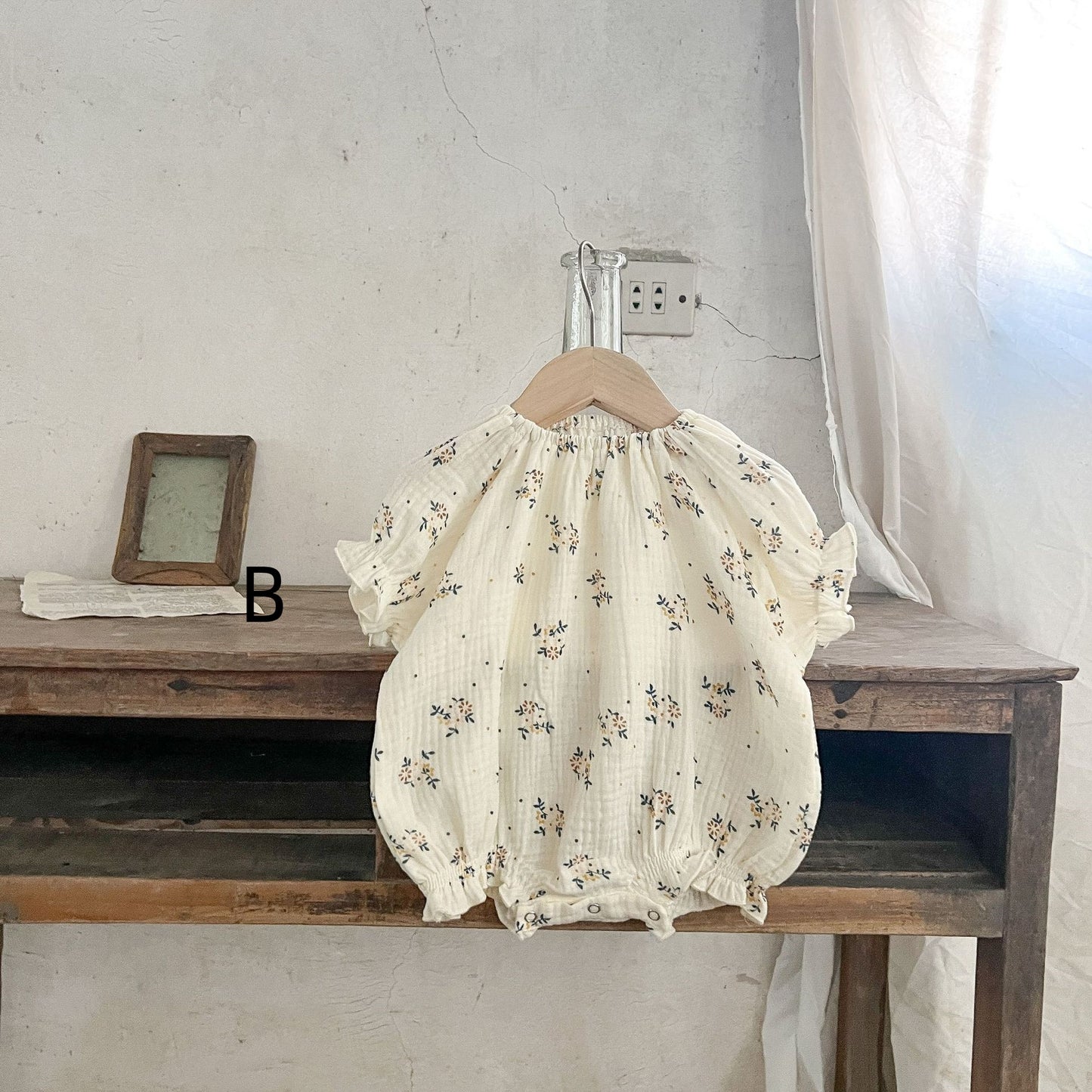 【BABY】コットン花柄半袖ロンパース、キャミロンパース、トップスセット、サロペットSK062112