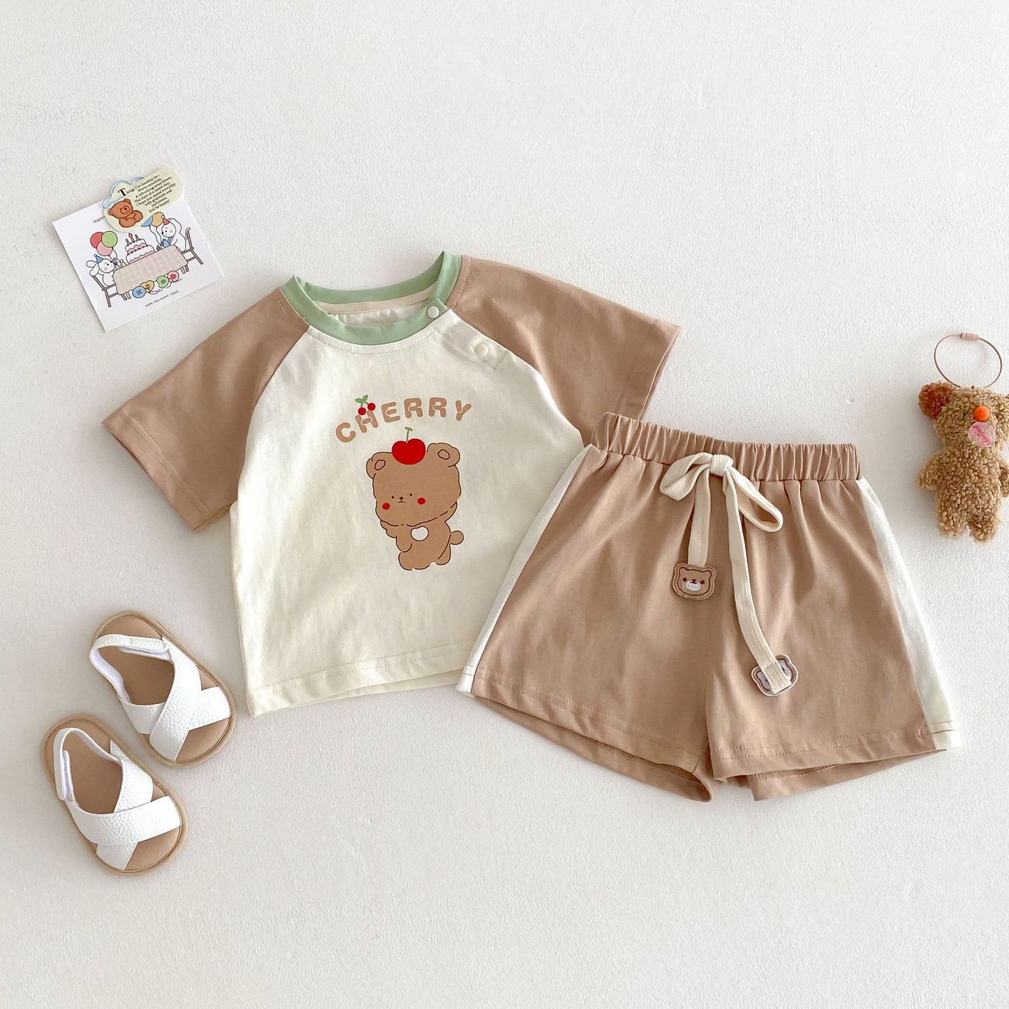 【BABY&KID】夏新作 カラーバリカートゥーンセットアップSK061807