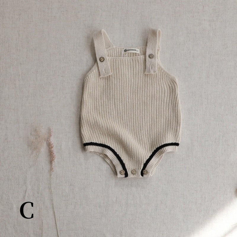 【BABY】無地ニットカーディガン、サロペットロンパース、大きな耳帽子SK101529