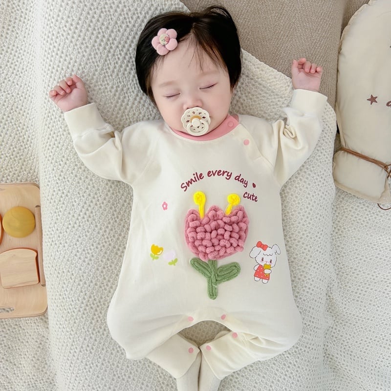【BABY】可愛いツリー、チューリップ柄ロンパースSK051607