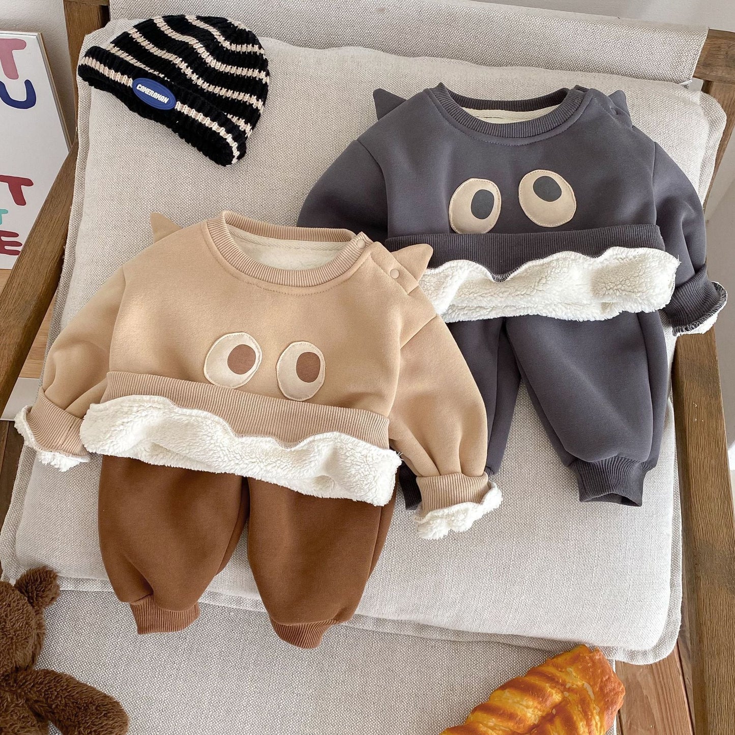 【BABY&KID】冬新作 ビッグアイズ裏起毛セットアップSK11367