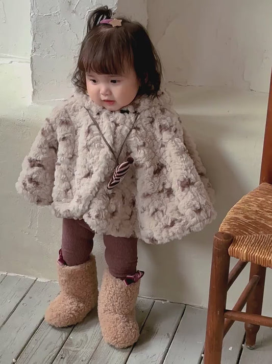 【BABY】厚手のプリントが可愛いケープSK11539