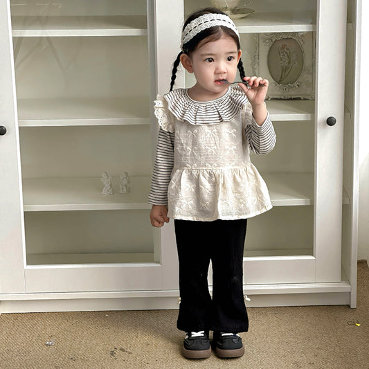 【BABY】蝶結び刺繍ベスト＆ボーダーTシャツ、ブラックフレアパンツSK101432