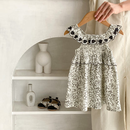【BABY&KID】夏新作 フローラル刺繍ノースリーブワンピースSK090322