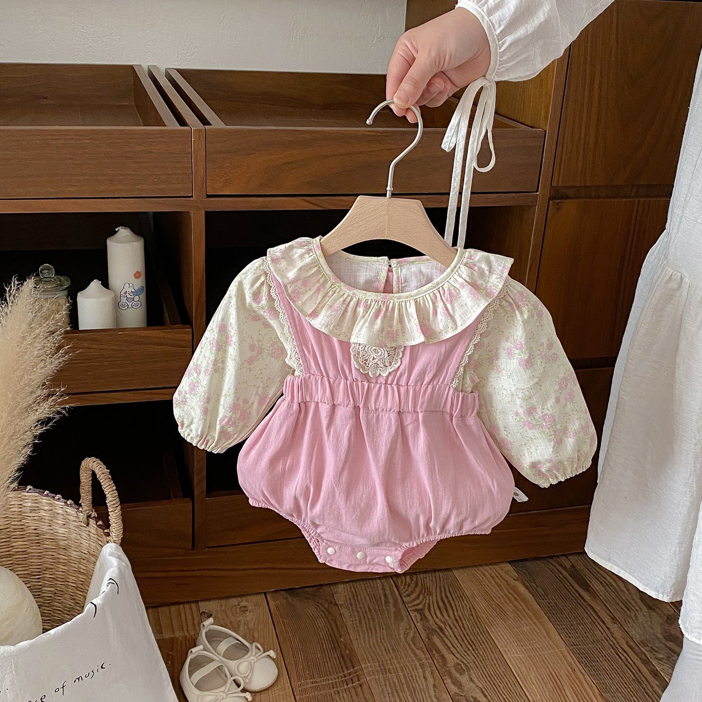 【BABY】花刺繍サロペットロンパース&小花柄ブラウスSK100413