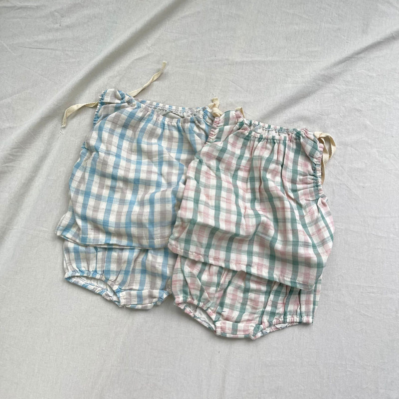 【BABY】チェック柄レースアップベストSK102255