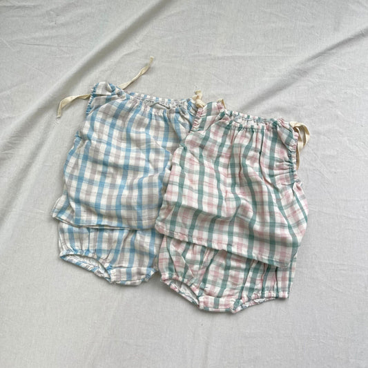 【BABY】チェック柄レースアップベストSK102255