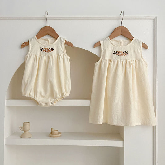 【姉妹服】夏新作 フラワー刺繍ノースリーブロンパース、ワンピースSK081625