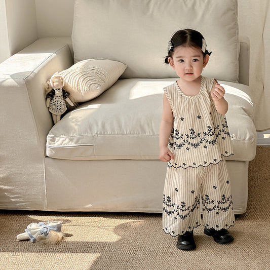 【BABY】夏新作 刺繍ベストセットアップSK081511
