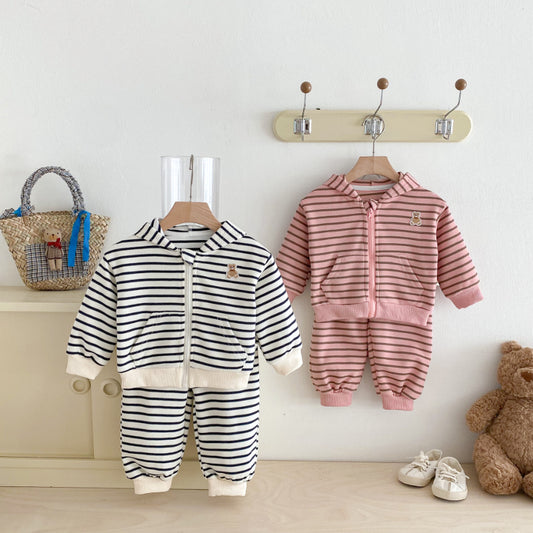 【BABY&KID】フード付きボーダーアウター＆パンツセットSK092439