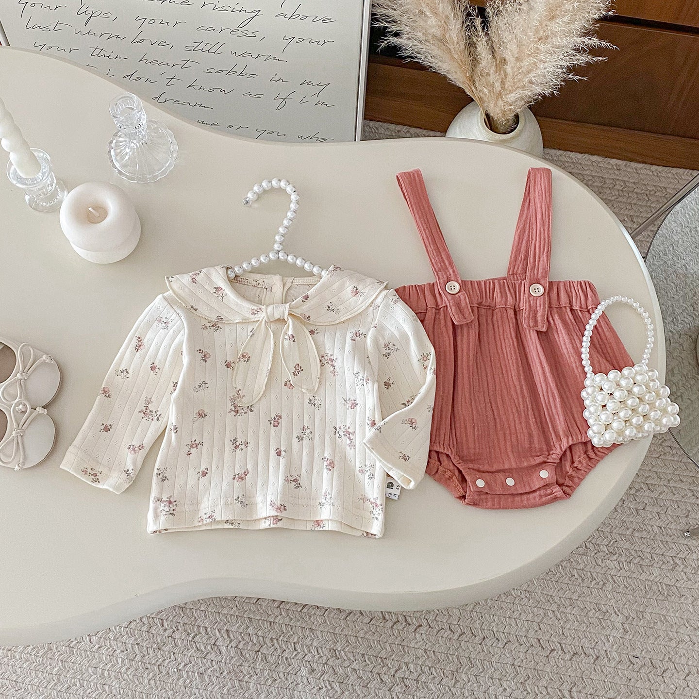 【BABY】リボン結び小花柄トップス&サロペットロンパースSK100440