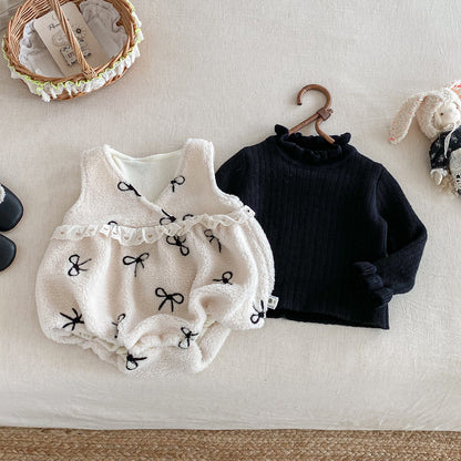 【BABY】冬新作 ボアリボン刺繍ロンパースSK102107