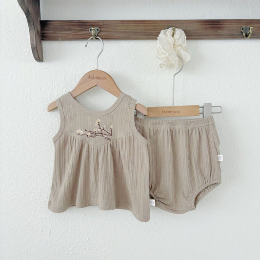 【BABY】夏新作 ノースリーブ刺繍セットアップSK091120