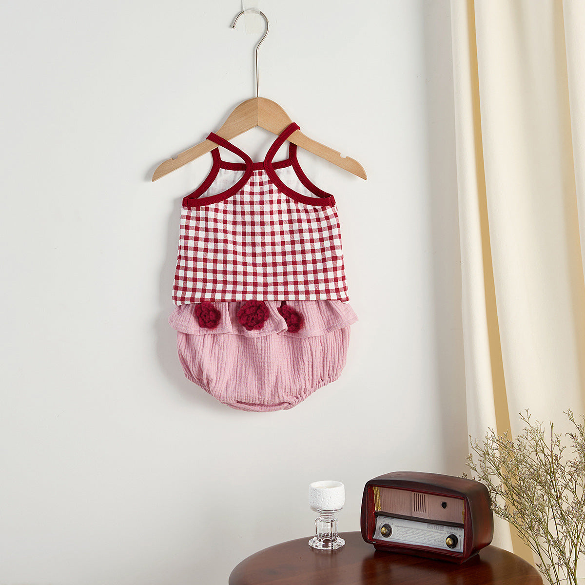 【BABY】夏新作 チェック柄タンクトップ＆花柄ショートパンツSK072308
