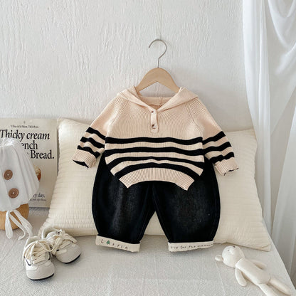 【BABY】ボーダーフーディーニット、デニムパンツSK101433