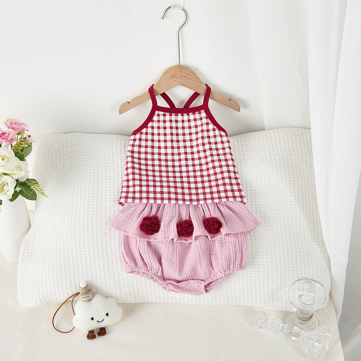 【BABY】夏新作 チェック柄タンクトップ＆花柄ショートパンツSK072308