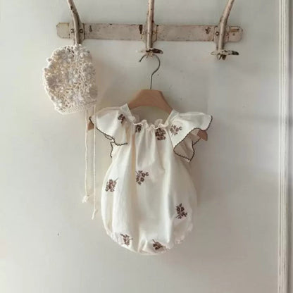 【BABY】夏新作 刺繍入りコットンロンパースSK082515