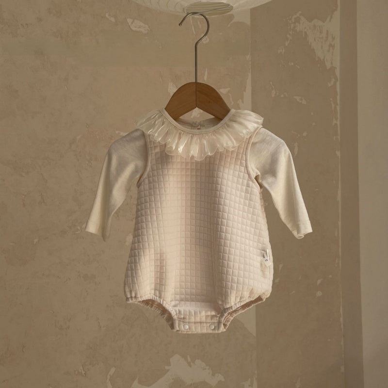 【BABY】フリル襟長袖、バタフライロンパースSK107411