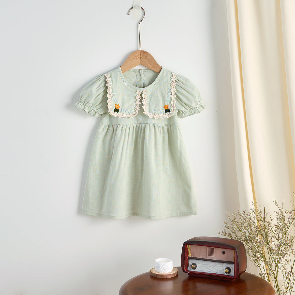 【BABY&KID】夏新作 フリル刺繍襟ロンパース、ワンピースSK092635