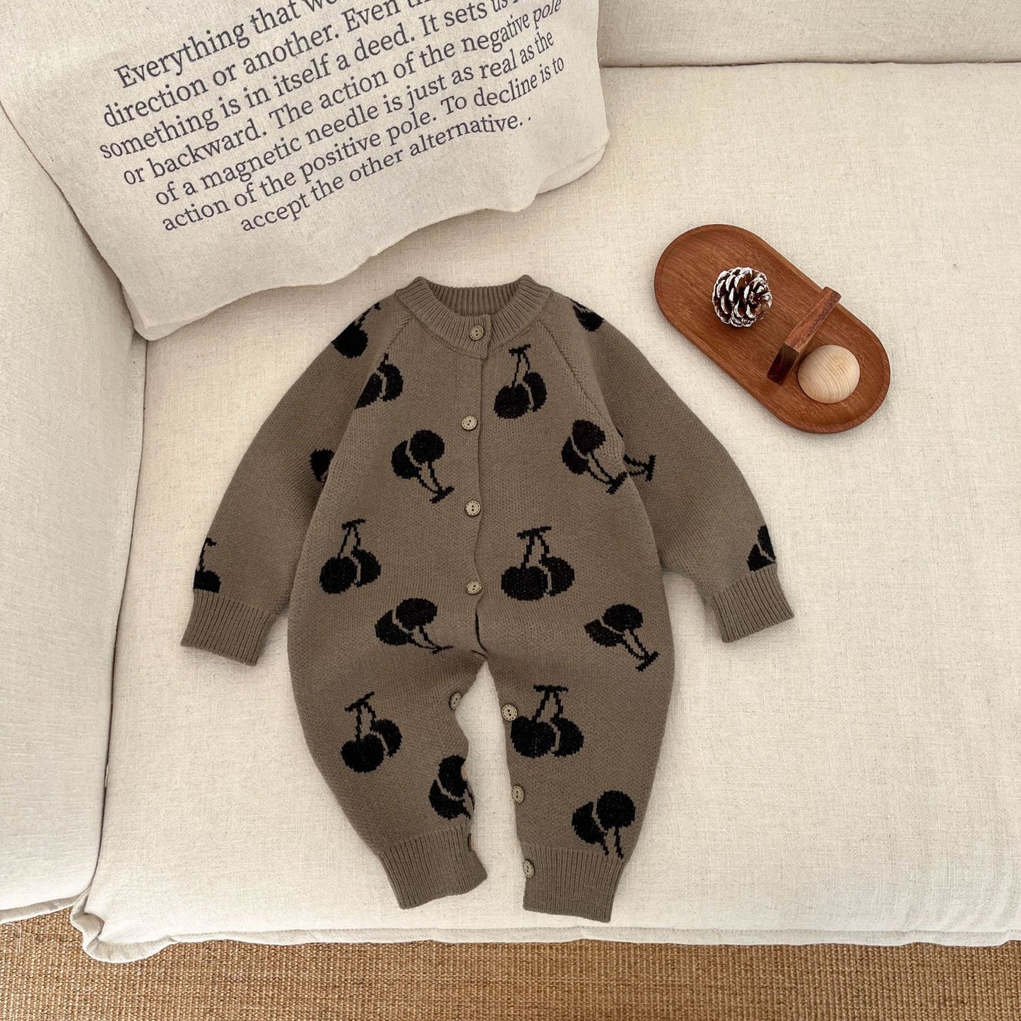 【BABY】チェリー柄ニット編みオールインワンSK032101