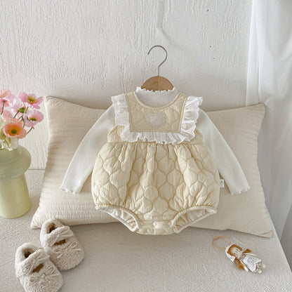 【BABY】冬新作レーススクエアカラ—キルティングあったかロンパースSK103111