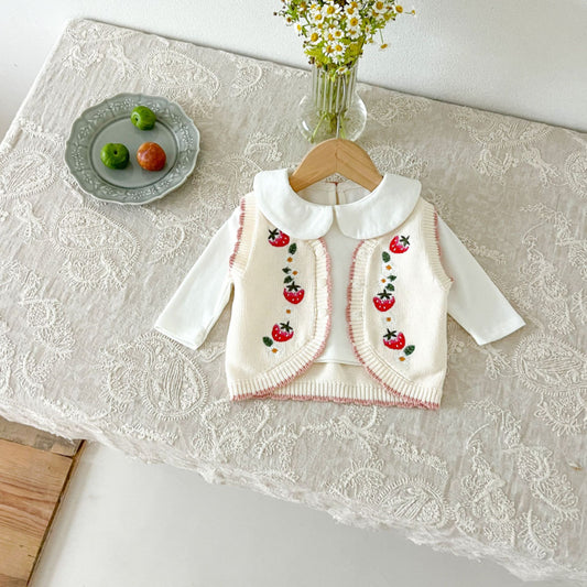 【BABY】いちご刺繍ベストSK100621