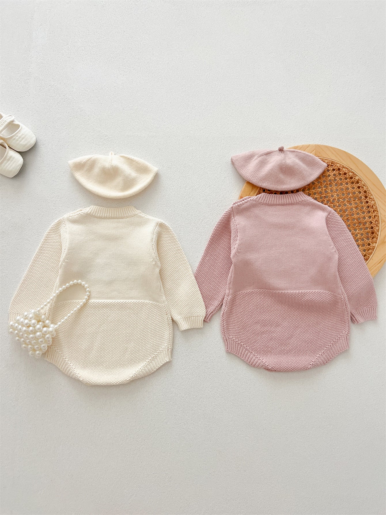 【BABY】マッシュルーム刺繍ニットロンパースSK022709