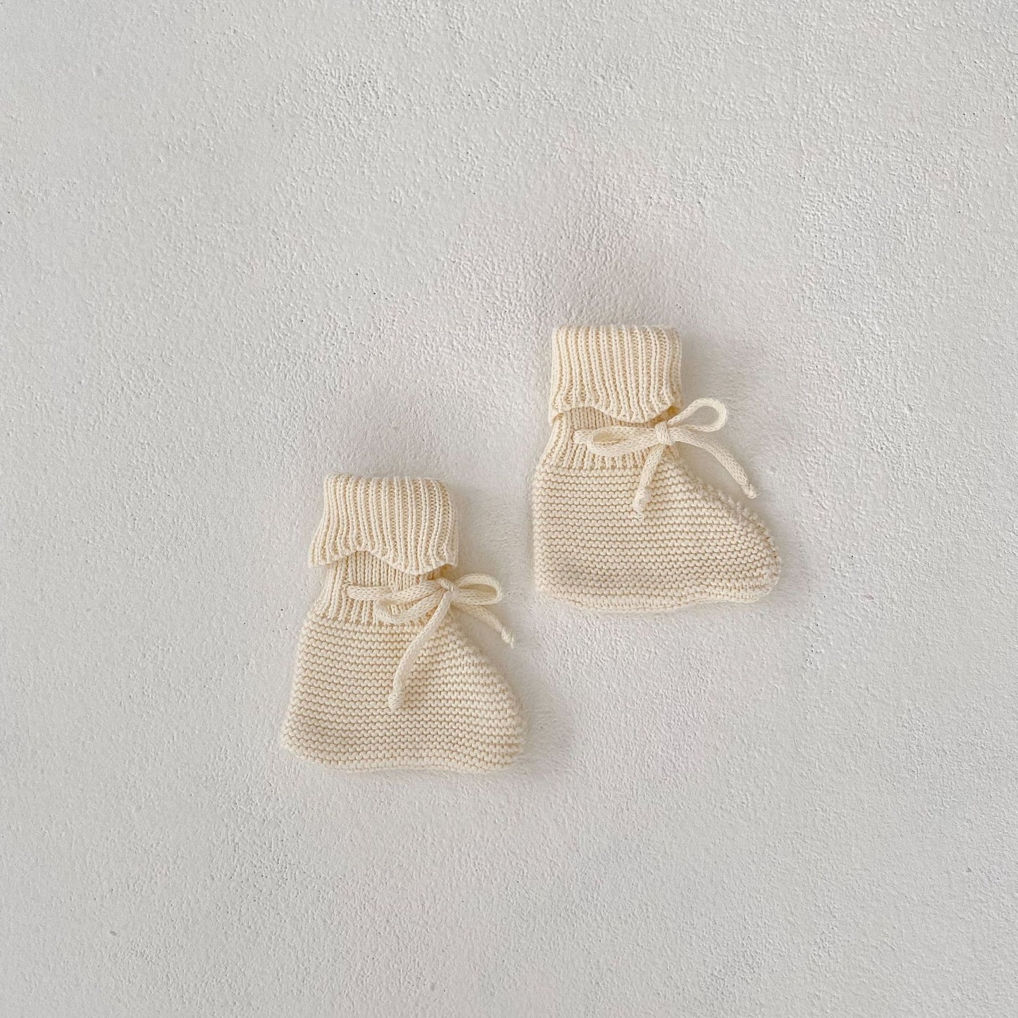 【BABY】フラワーニットカーディガン、パンツ、帽子、SocksSK030604